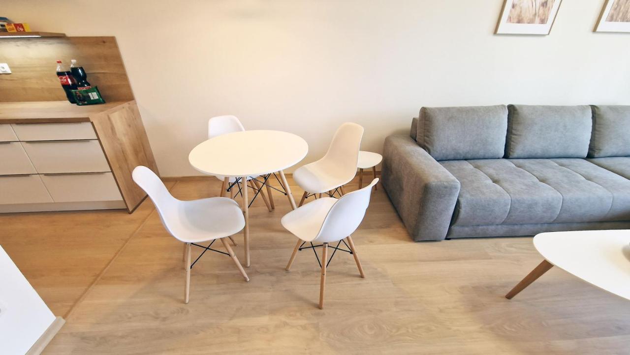 Luxo 2 Room Apartments By Bratislavatrip Extérieur photo