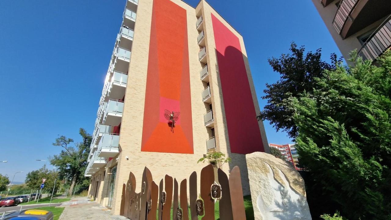 Luxo 2 Room Apartments By Bratislavatrip Extérieur photo
